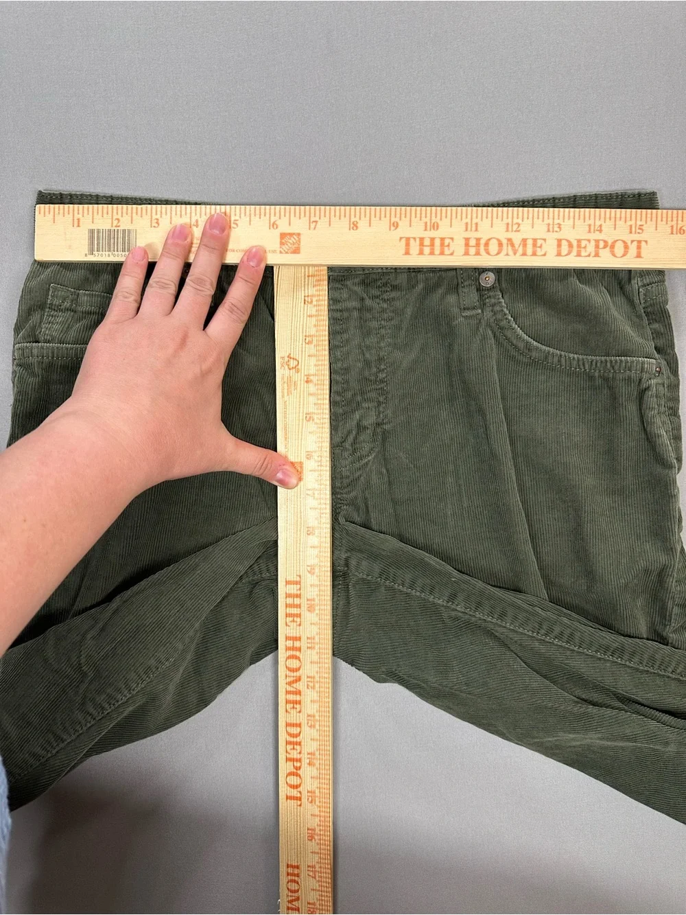 7 Diamonds Clifton Slim Straight, Olive Green Corduroy - Mens 30x30